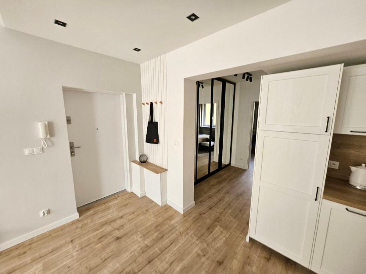 Mira Apartment In My Center Estetino Exterior foto